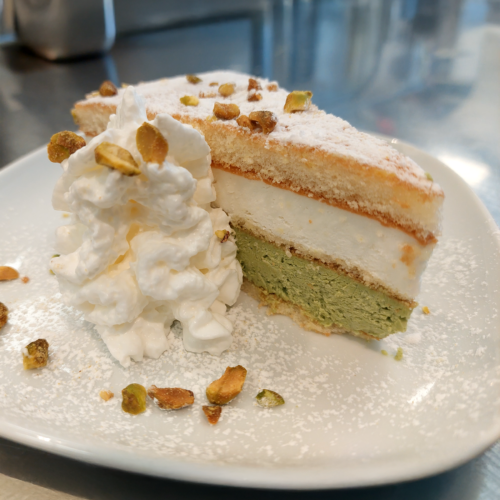 Ricotta Pistachios Cake