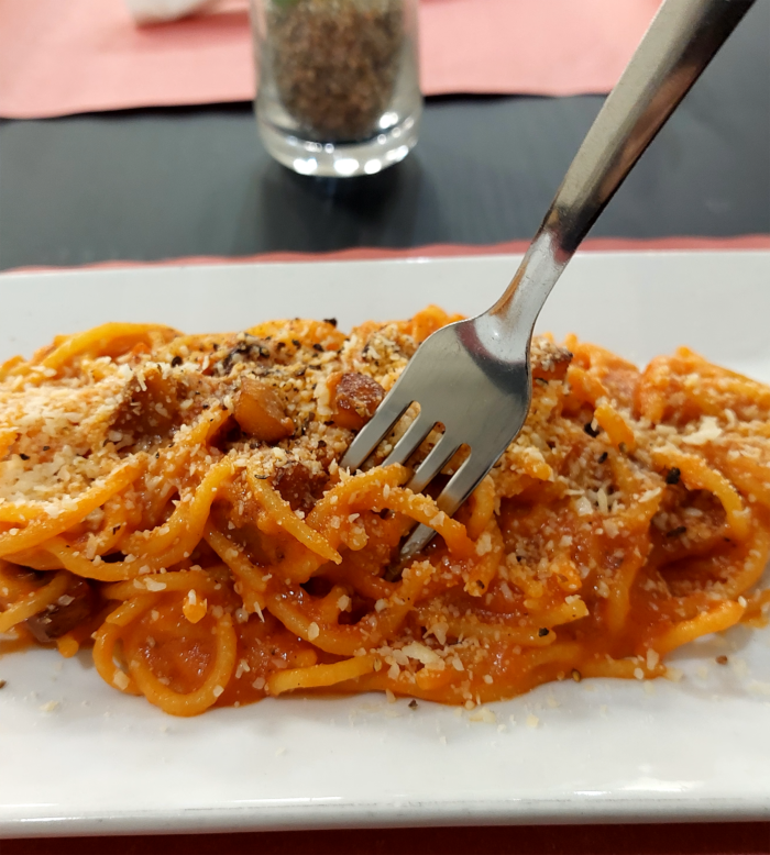 ARTIPASTA | Traditional Italian Food - Spaghetti all'Amatriciana